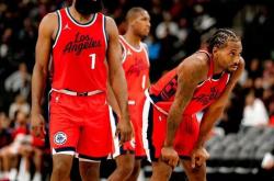  又见绝平！洛杉矶快船与上海海港鏖战至终场，布伦森读秒救主